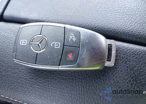 2020 Mercedes-Benz Glb 250 4Matic from USA, damaged, VIN W1N4M4HB0LW055156